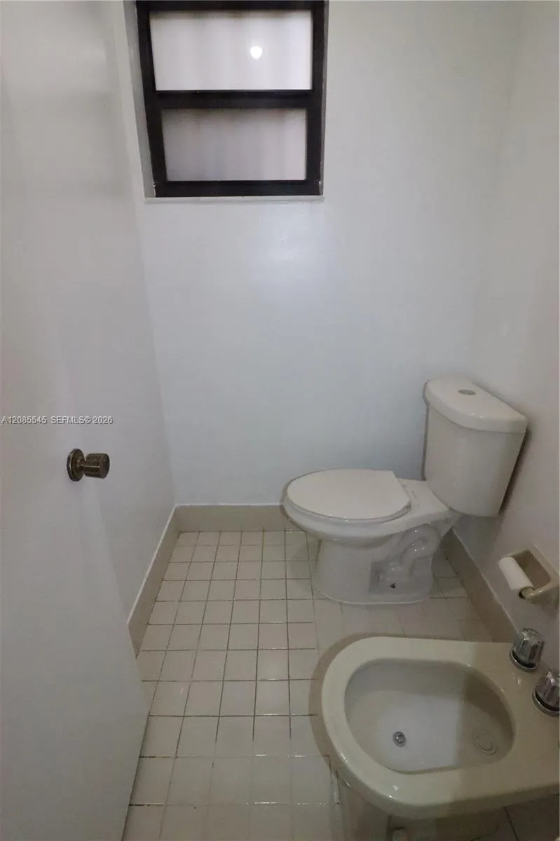 2426 SW 109th Ct Miami, FL 33165