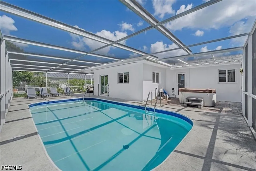 Forest Glen Drive North Fort Myers, FL 33903