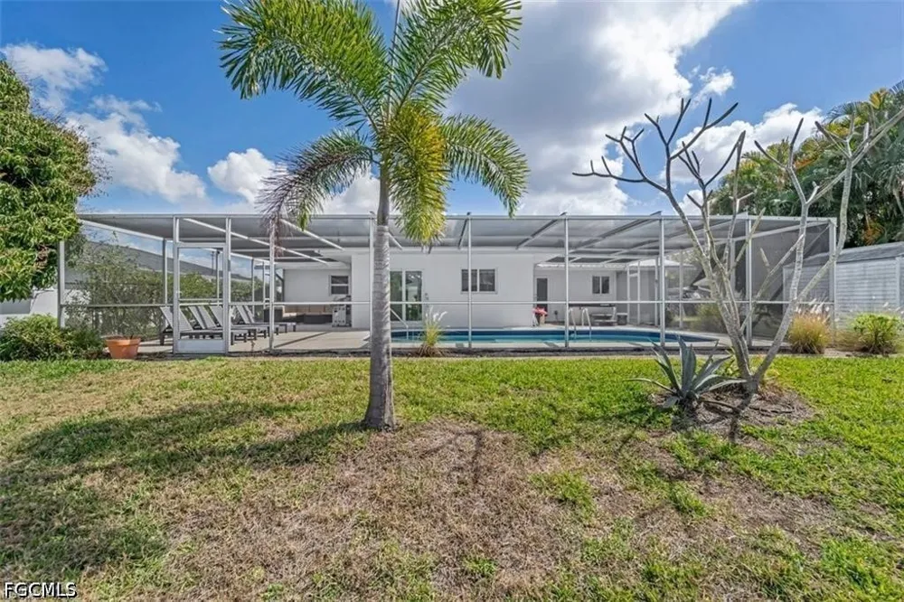 Forest Glen Drive North Fort Myers, FL 33903