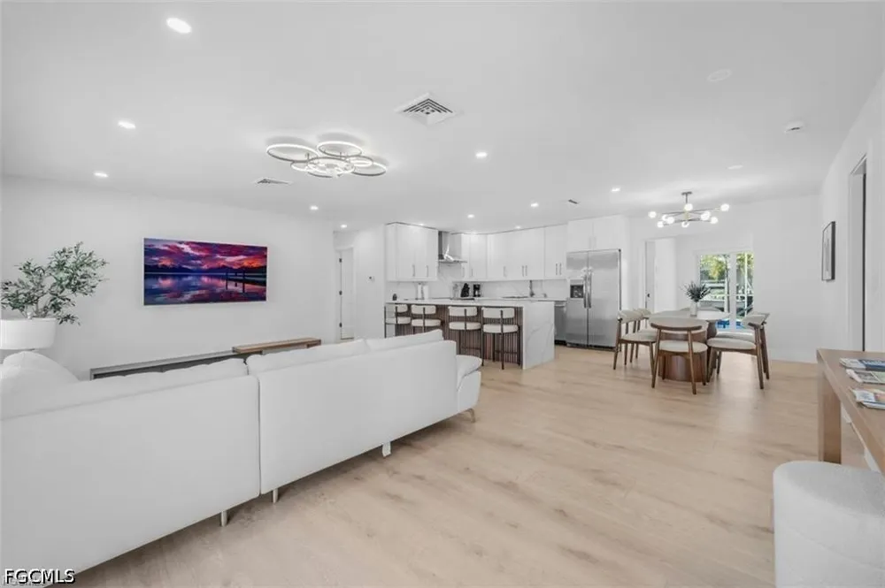 Forest Glen Drive North Fort Myers, FL 33903