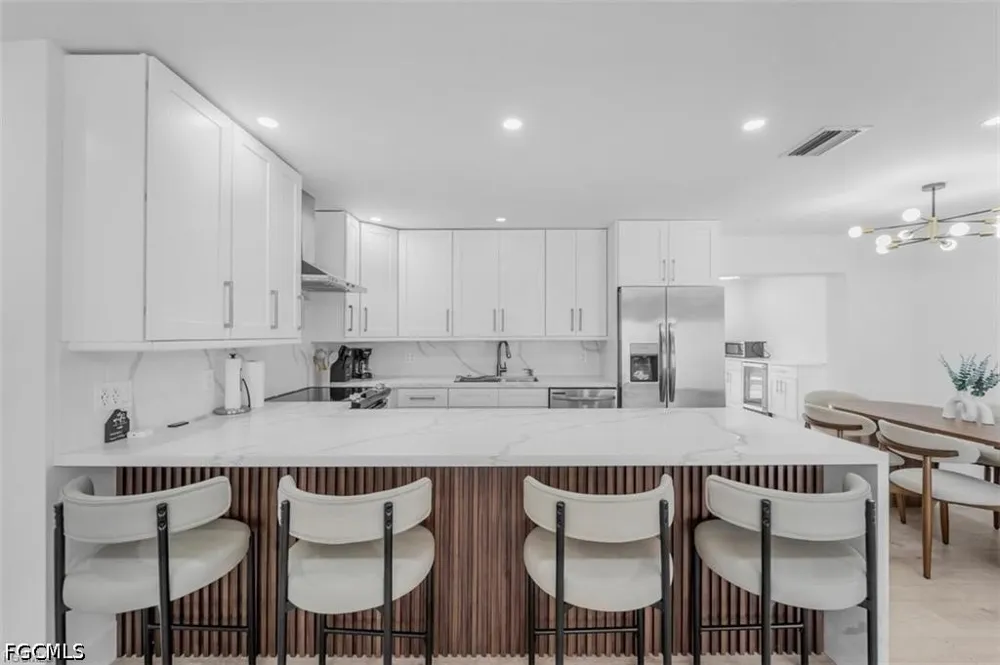 Forest Glen Drive North Fort Myers, FL 33903
