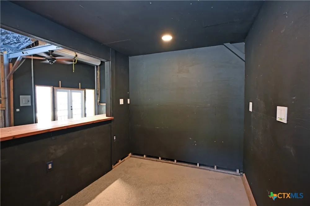 4665 Old Highway 81 New Braunfels, TX 78132