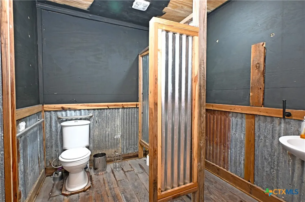 4665 Old Highway 81 New Braunfels, TX 78132