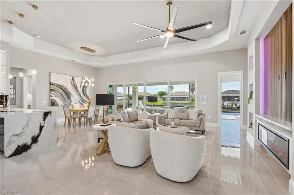 1304 NW 40th Place Cape Coral, FL 33993