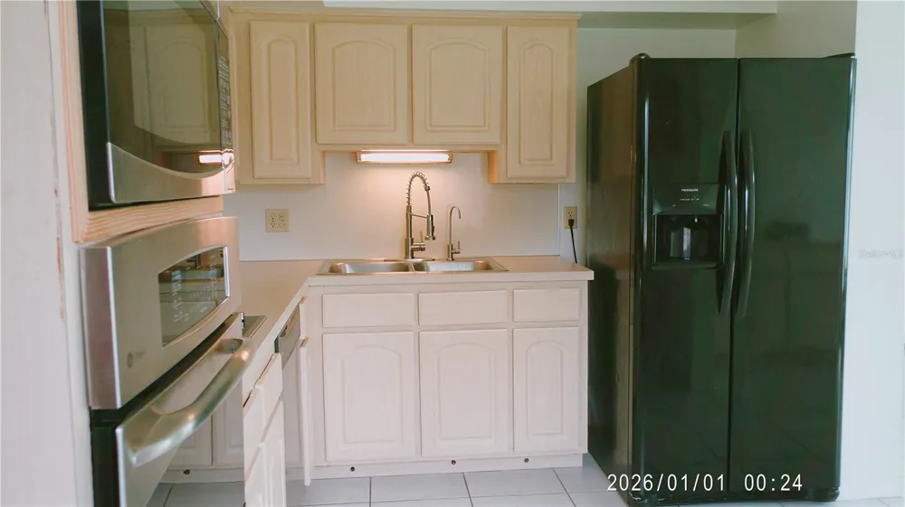 2361 ECUADORIAN WAY #19 Clearwater, FL 33763