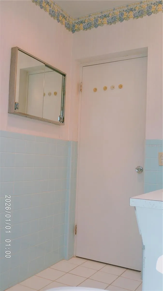 2361 ECUADORIAN WAY #19 Clearwater, FL 33763