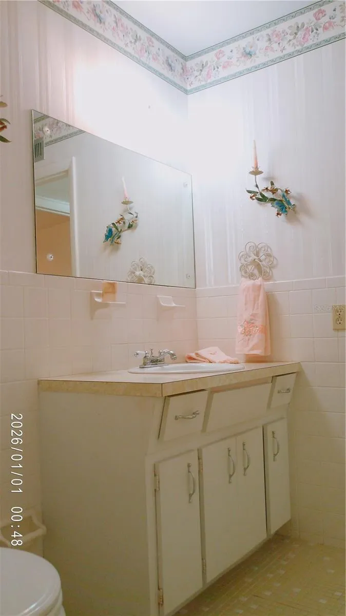2361 ECUADORIAN WAY #19 Clearwater, FL 33763
