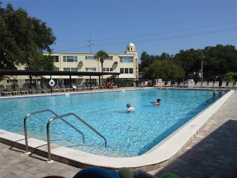 2361 ECUADORIAN WAY #19 Clearwater, FL 33763