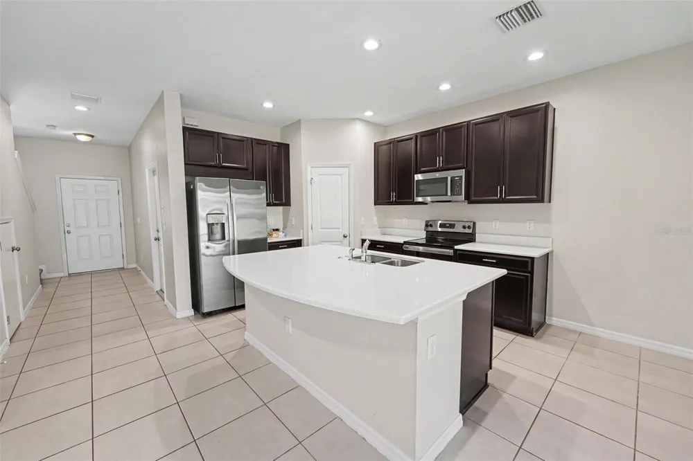 6116 WILLOWSIDE STREET Palmetto, FL 34221