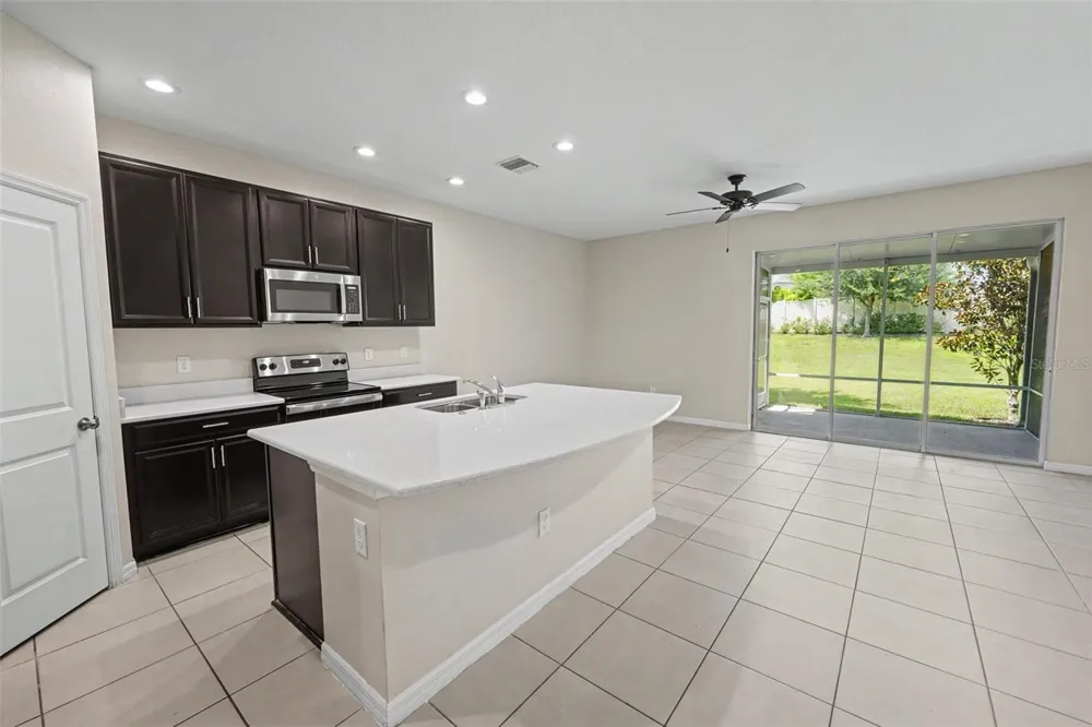 6116 WILLOWSIDE STREET Palmetto, FL 34221