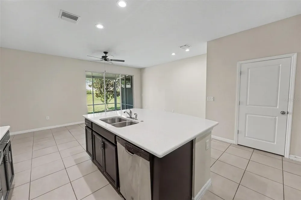 6116 WILLOWSIDE STREET Palmetto, FL 34221