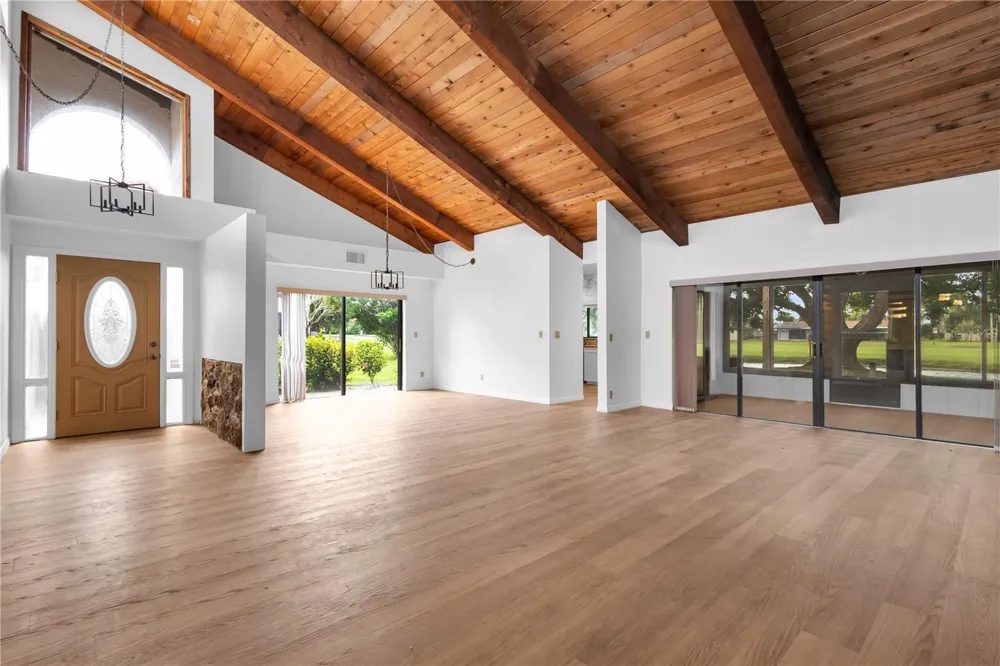 905 OSPREY DR Melbourne, FL 32940