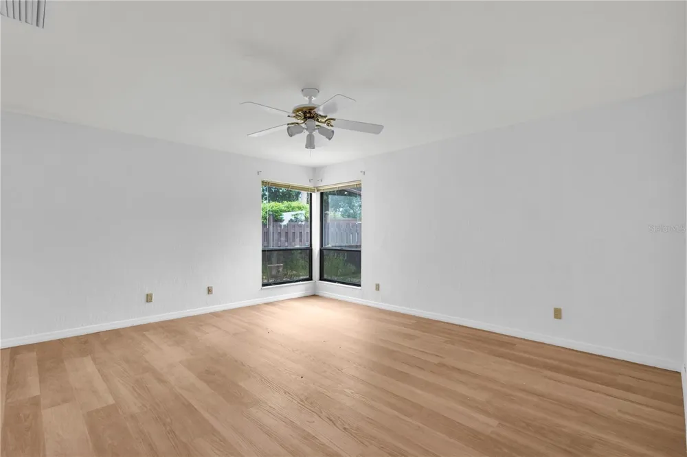 905 OSPREY DR Melbourne, FL 32940