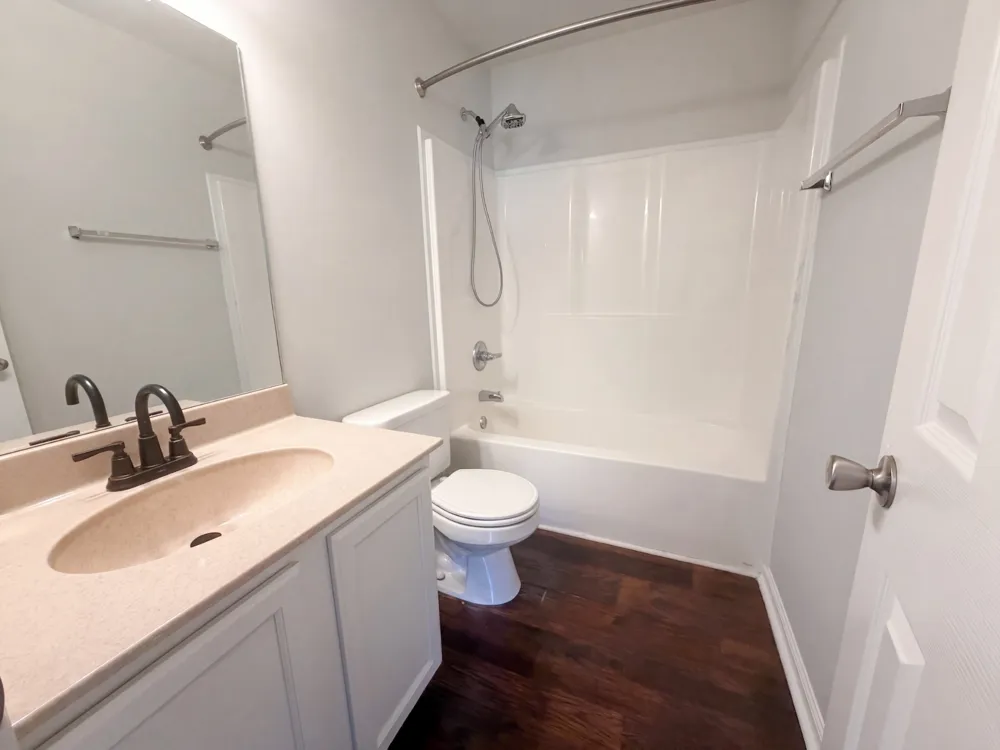 3148 Brook Hill Dr Clarksville, TN 37042