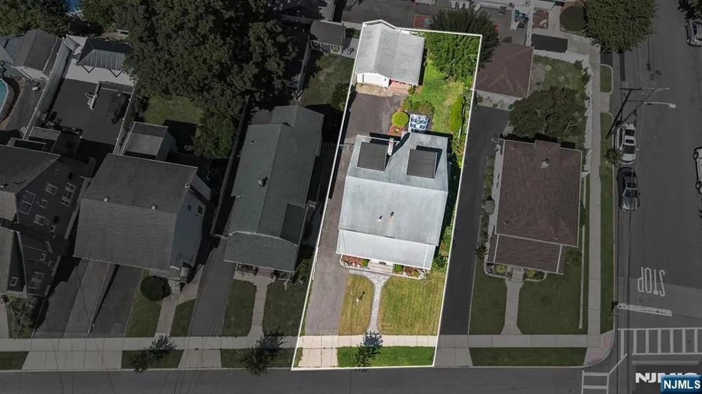 433 Stuyvesant Avenue Lyndhurst, NJ 07071