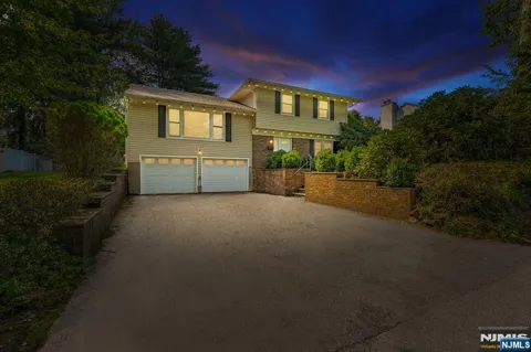 29 Woodland Road
