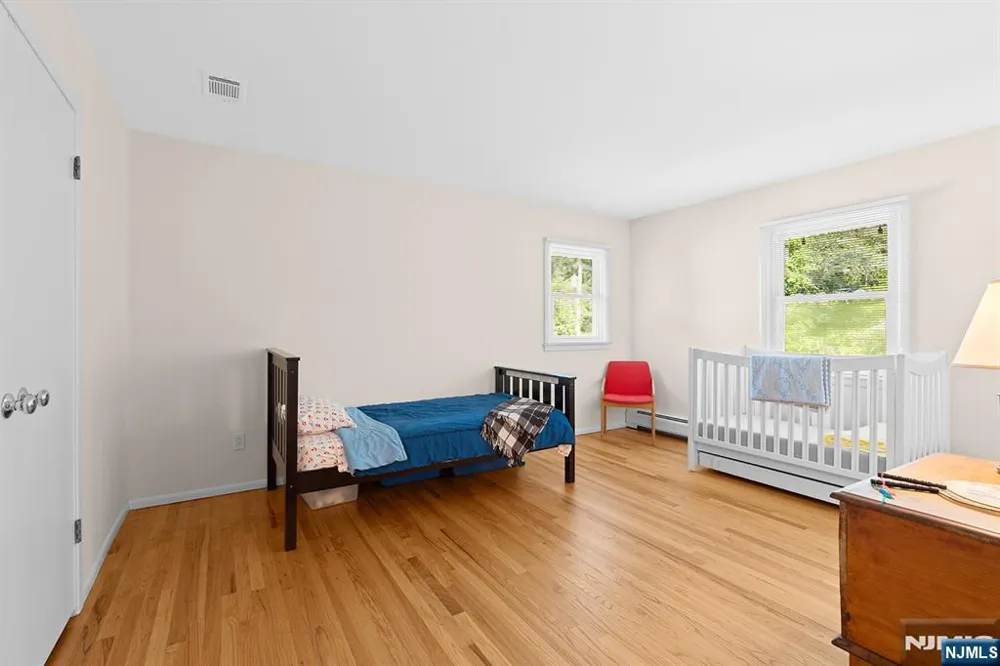 29 Woodland Road Demarest, NJ 07627