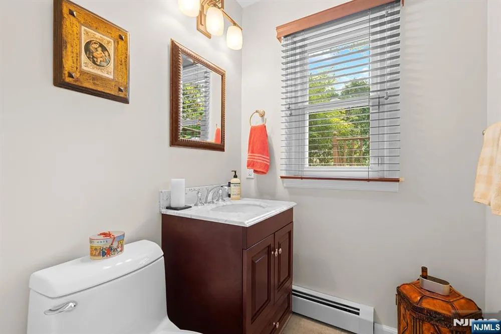 29 Woodland Road Demarest, NJ 07627