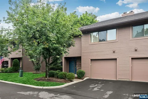 191 Yorktowne Court 191B