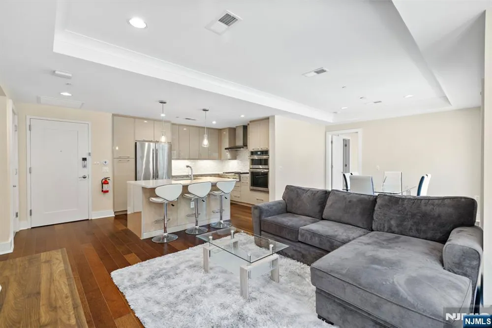 100 Eton Row 203 Weehawken, NJ 07086