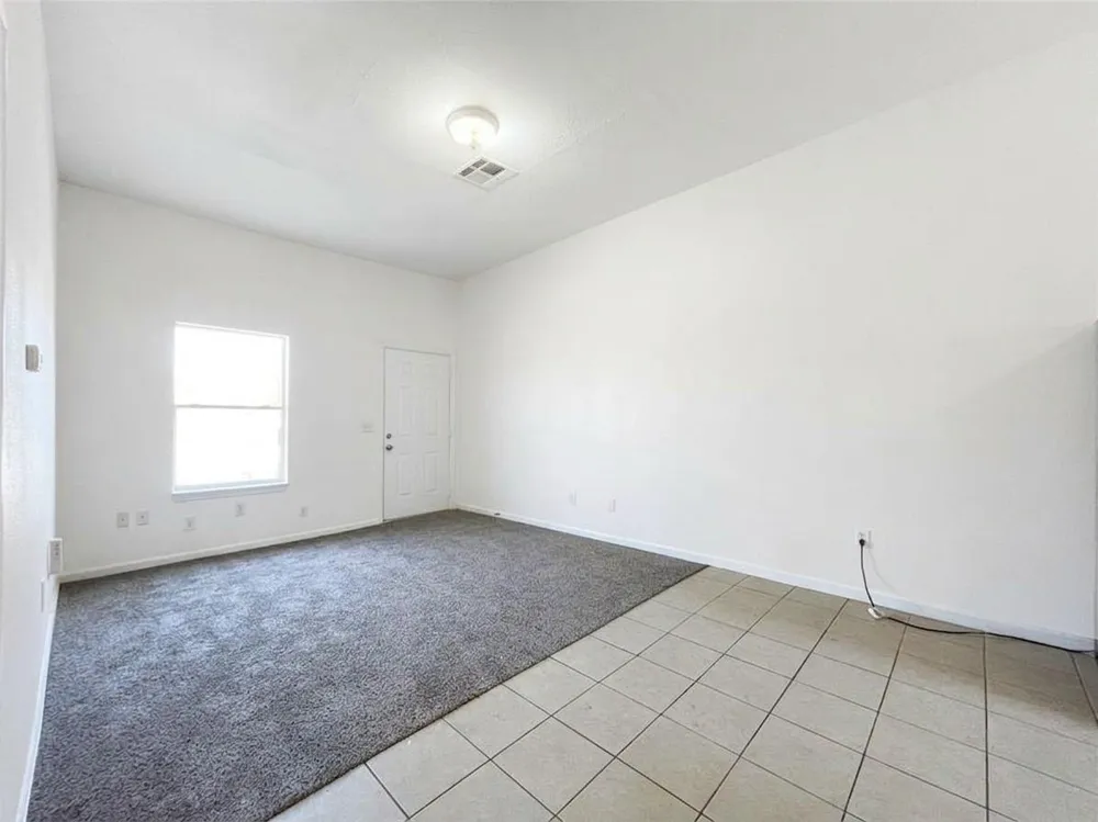 3710 Holmes Road #B Houston, TX 77051