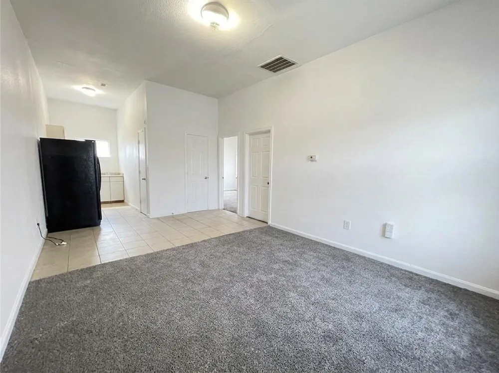 3710 Holmes Road #B Houston, TX 77051