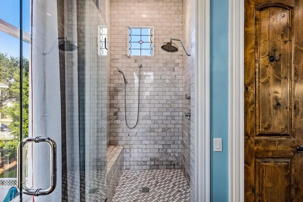 1728 Avenue M Galveston, TX 77550
