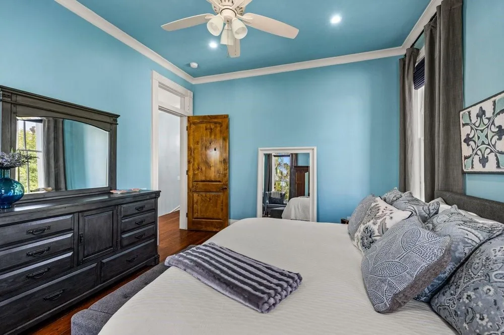 1728 Avenue M Galveston, TX 77550