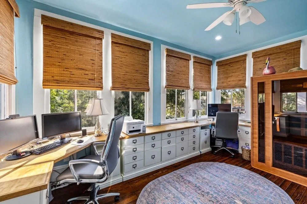 1728 Avenue M Galveston, TX 77550