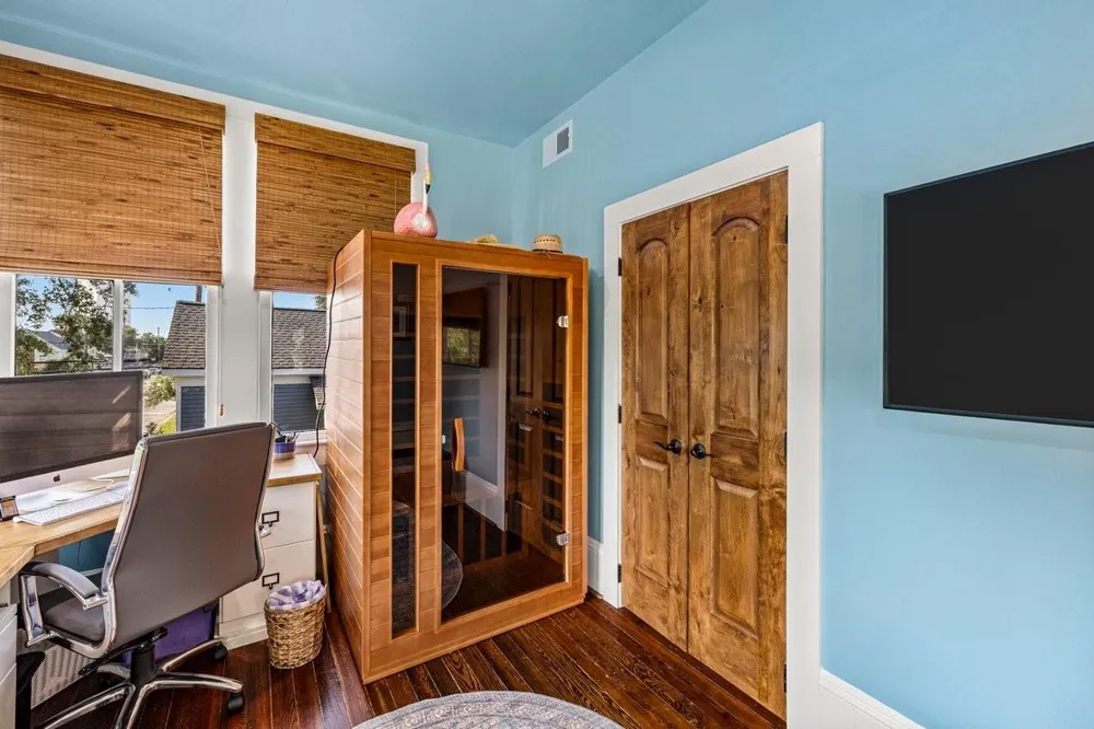 1728 Avenue M Galveston, TX 77550