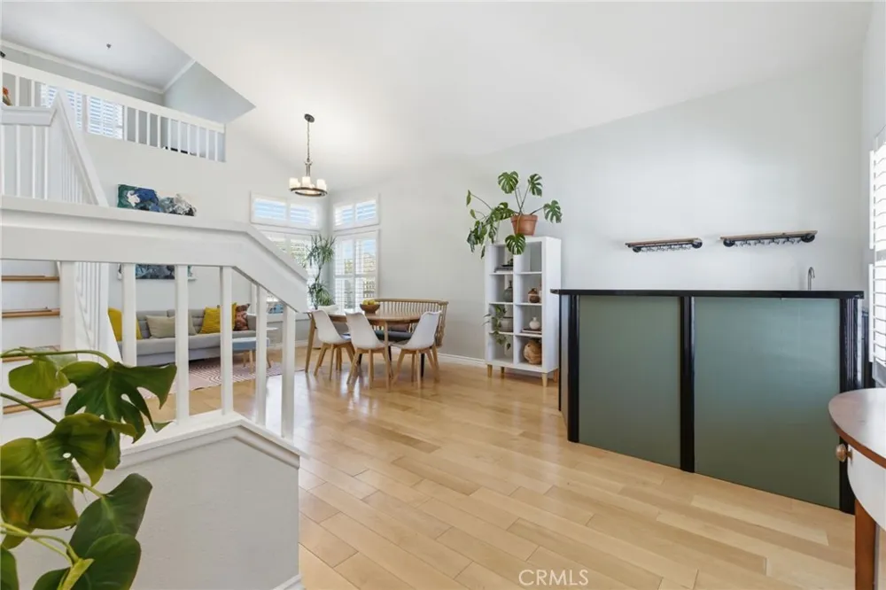 30432 Sunrose Canyon Country, CA 91387