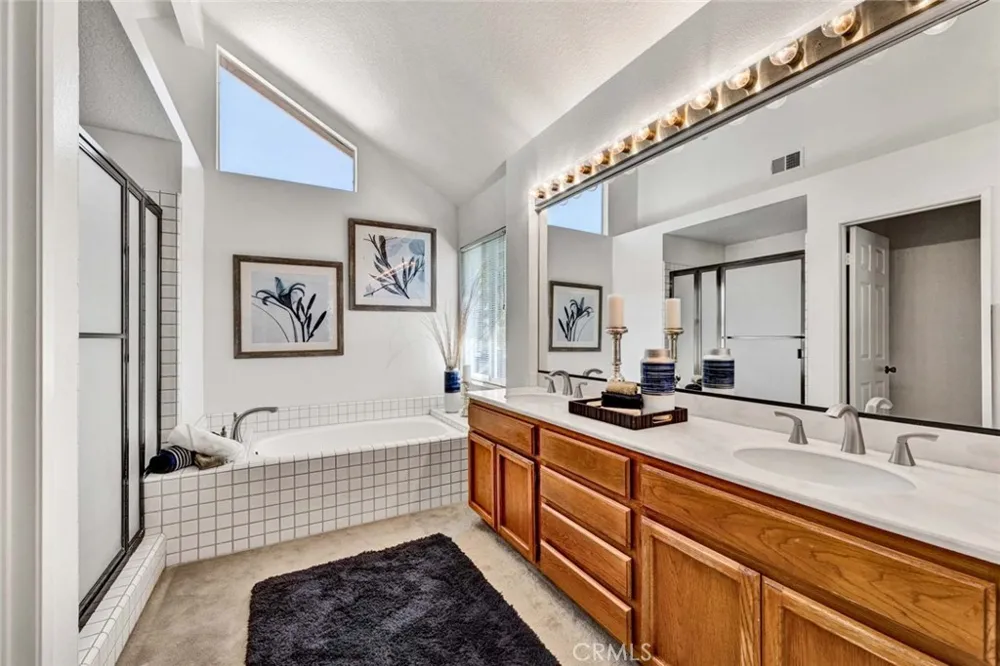 7946 E Elderwood Orange, CA 92869