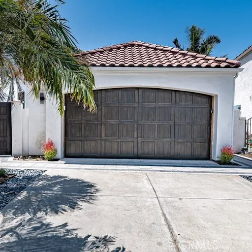 32 Dauphin Dana Point, CA 92629