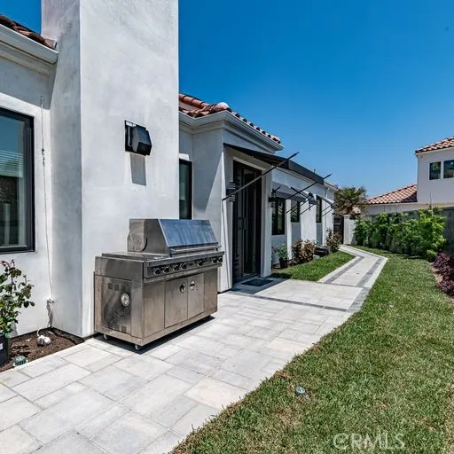 32 Dauphin Dana Point, CA 92629