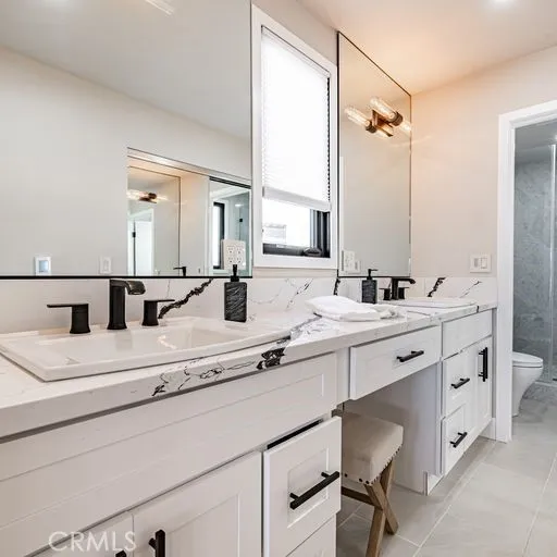32 Dauphin Dana Point, CA 92629