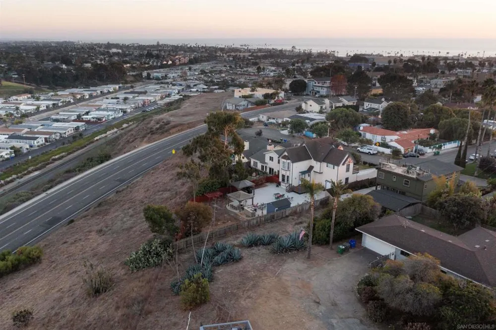 1105 Eucalyptus St Oceanside, CA 92054