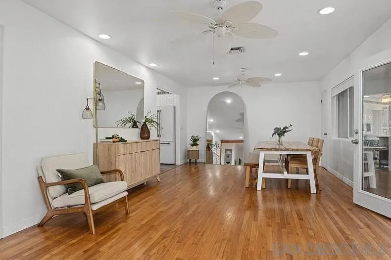 1204 California St Oceanside, CA 92054