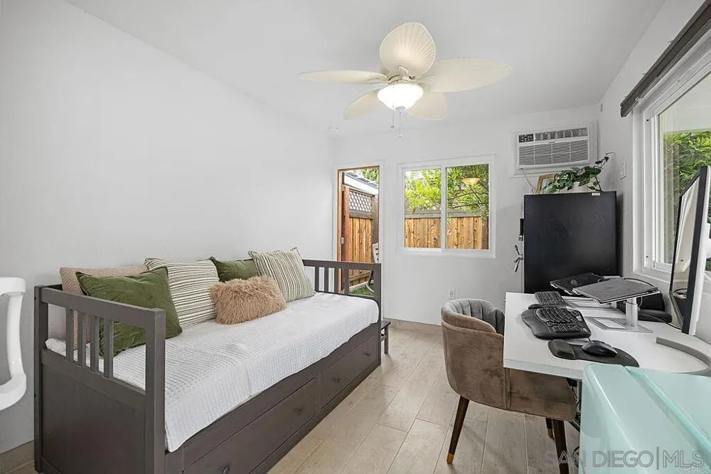 1204 California St Oceanside, CA 92054