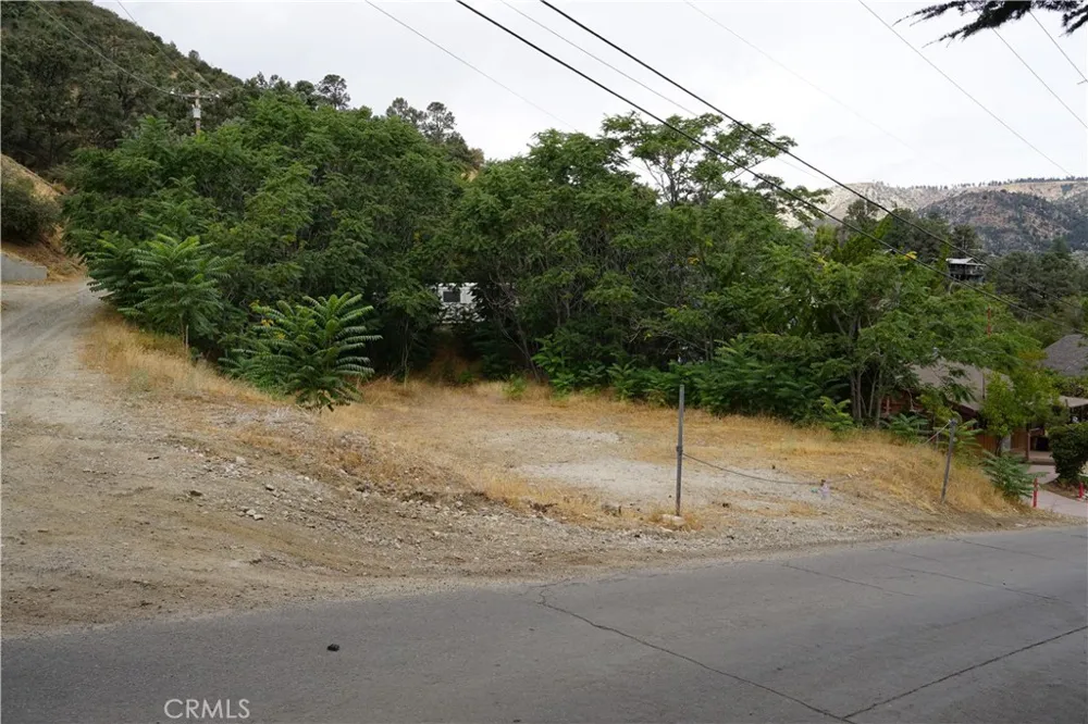 227 E End Frazier Park, CA 93225