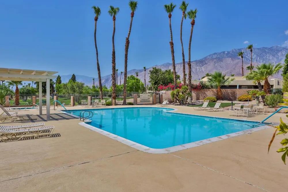 1421 Sunflower Circle Palm Springs, CA 92262