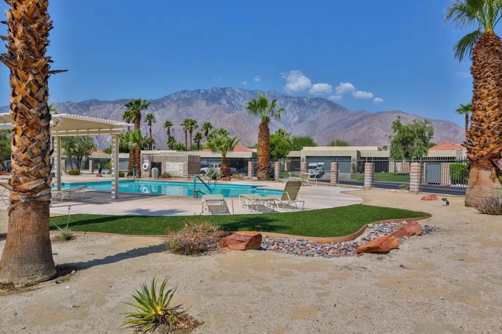 1421 Sunflower Circle Palm Springs, CA 92262