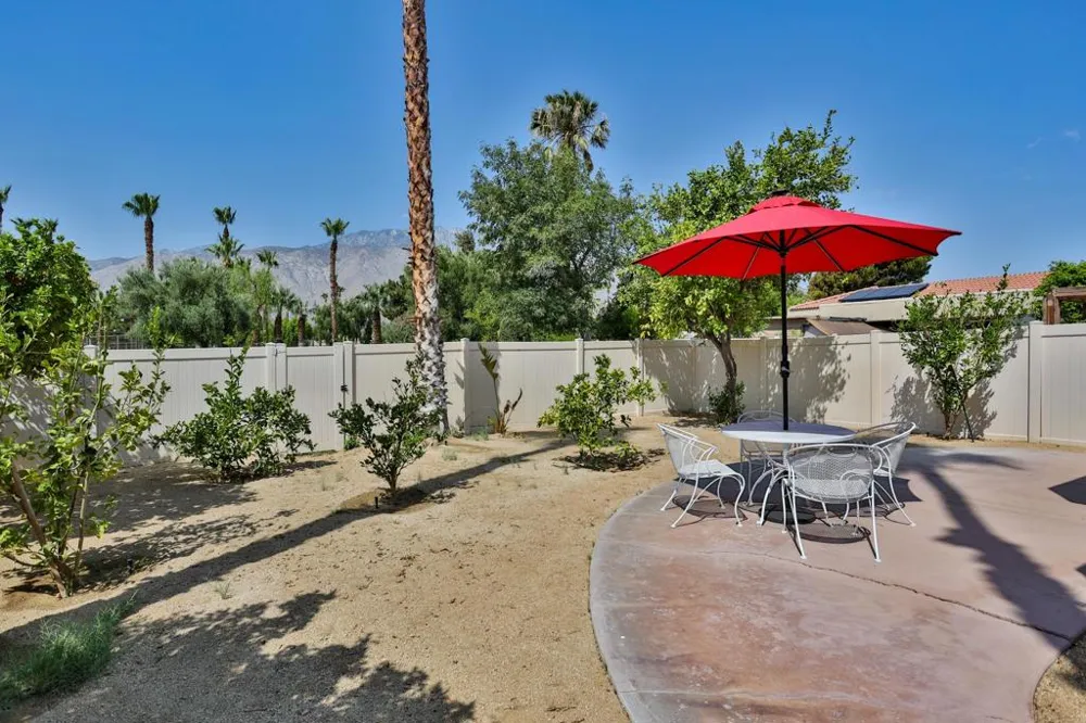 1421 Sunflower Circle Palm Springs, CA 92262