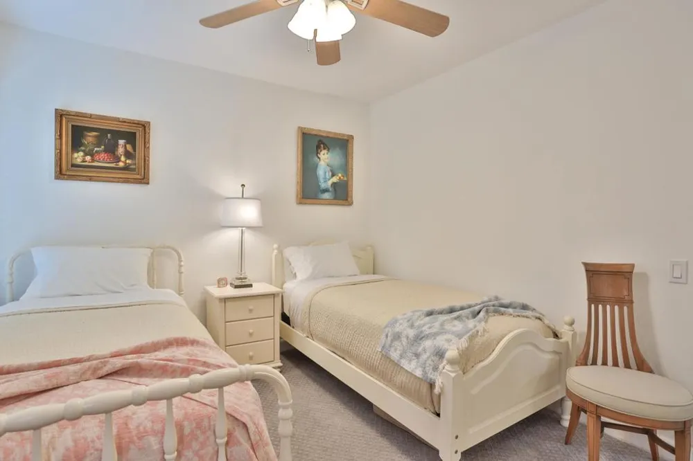 1421 Sunflower Circle Palm Springs, CA 92262