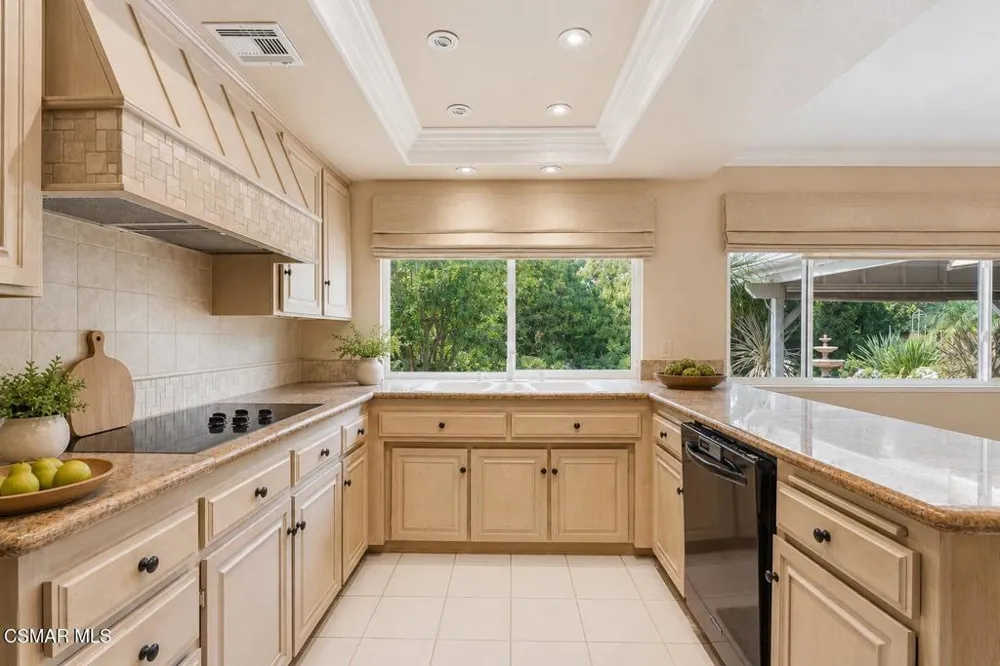 1931 Campbell Avenue Thousand Oaks, CA 91360