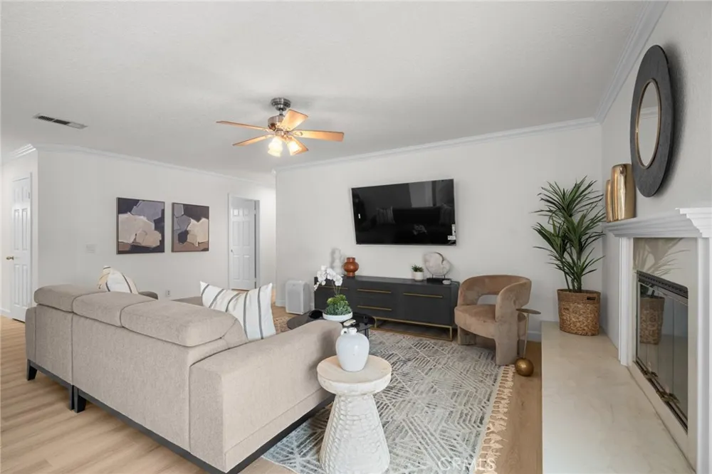 1497 Novell Street Pomona, CA 91768