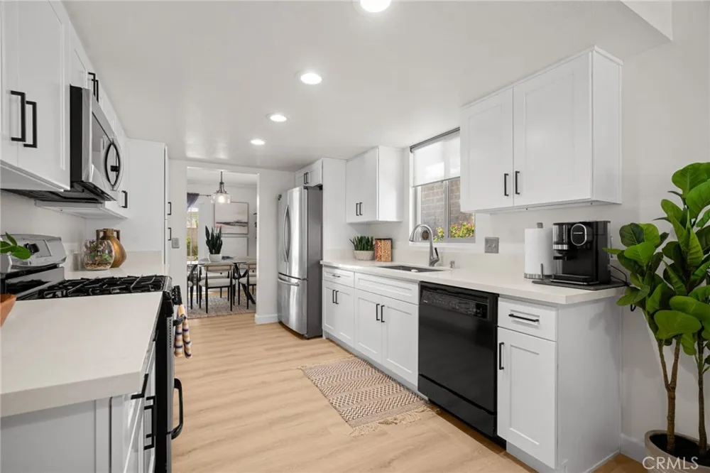 1497 Novell Street Pomona, CA 91768