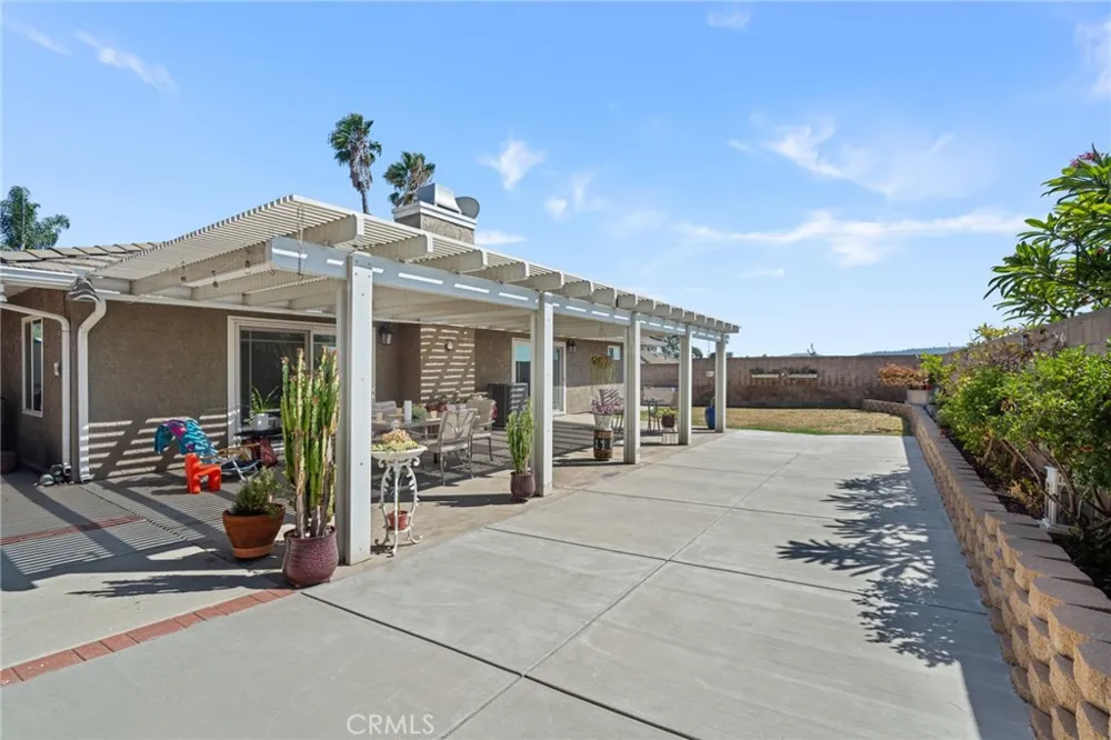 1497 Novell Street Pomona, CA 91768