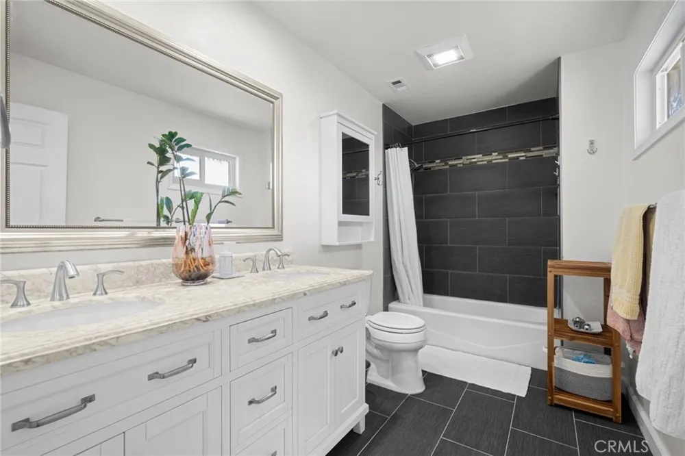 1497 Novell Street Pomona, CA 91768