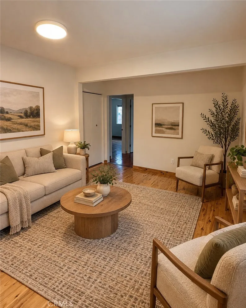 7881 Claybeck Avenue Sun Valley, CA 91352