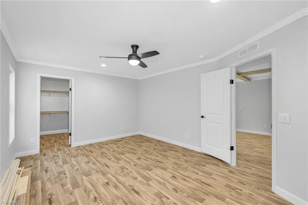 4228 Feather Pond Drive East Bend, NC 27018